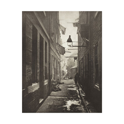 Close No. 80 High Street