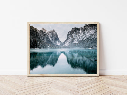 Wanderlust Mountain and Lake